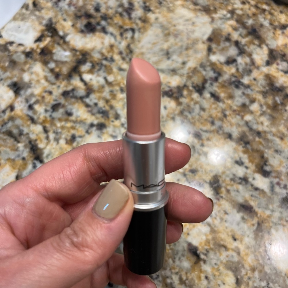 Mac Cosmetics Lipstick